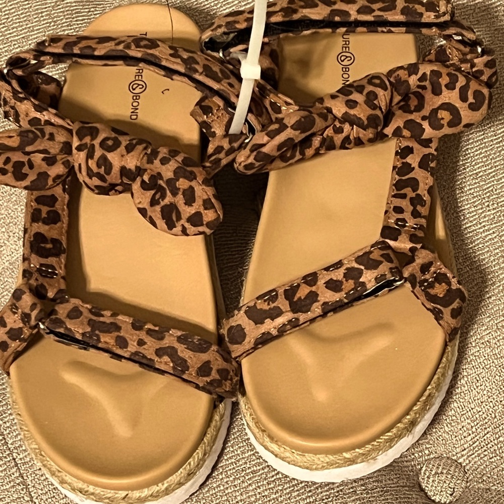 Brand new girls sandals .